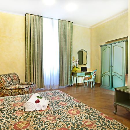 Hotel Augustea โรม ภายนอก รูปภาพ