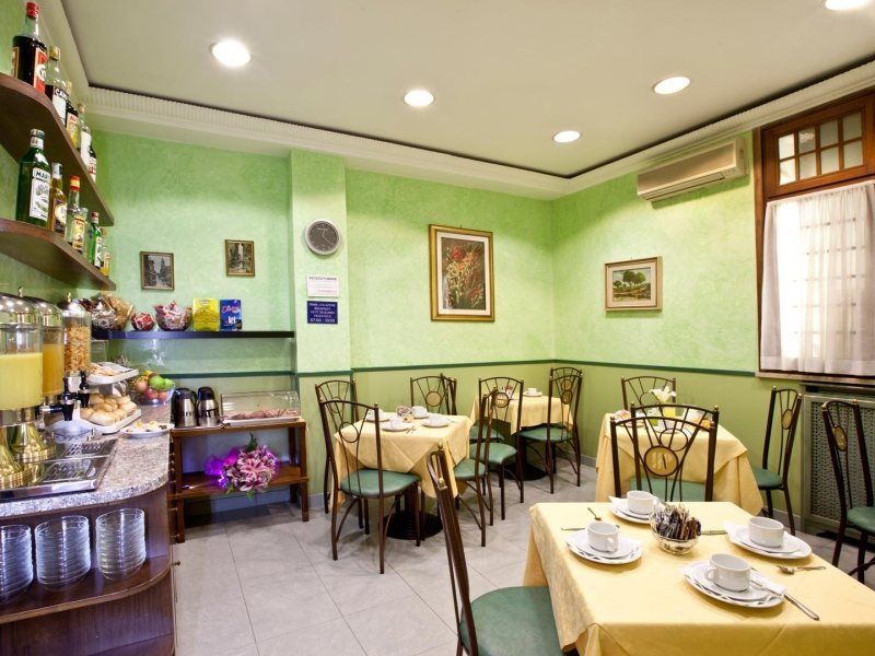 Hotel Augustea โรม ภายนอก รูปภาพ